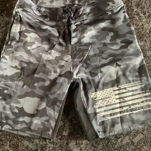 Board Shorts - Picture 1 of 5